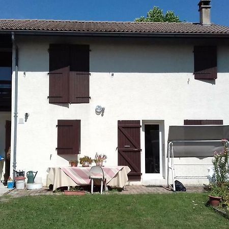 Chambre D'Hote Le Pin La Tour-du-Pin Kültér fotó